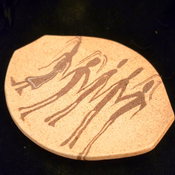 Other - Rare African Art Pottery. Small oval trinket dish. Five hand-painted characters.